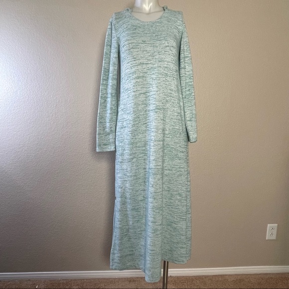 SOFT SURROUNDINGS BLUE LING SLEEVE HOODED GOWN/DRESS - Picture 1 of 6